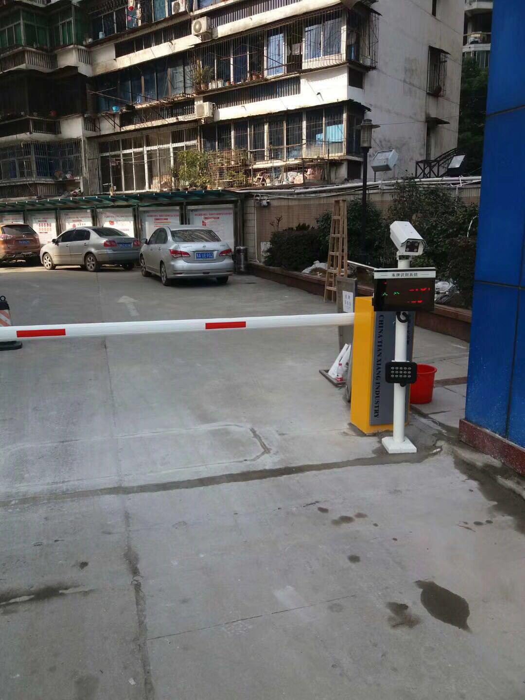 成都停車場(chǎng)道閘